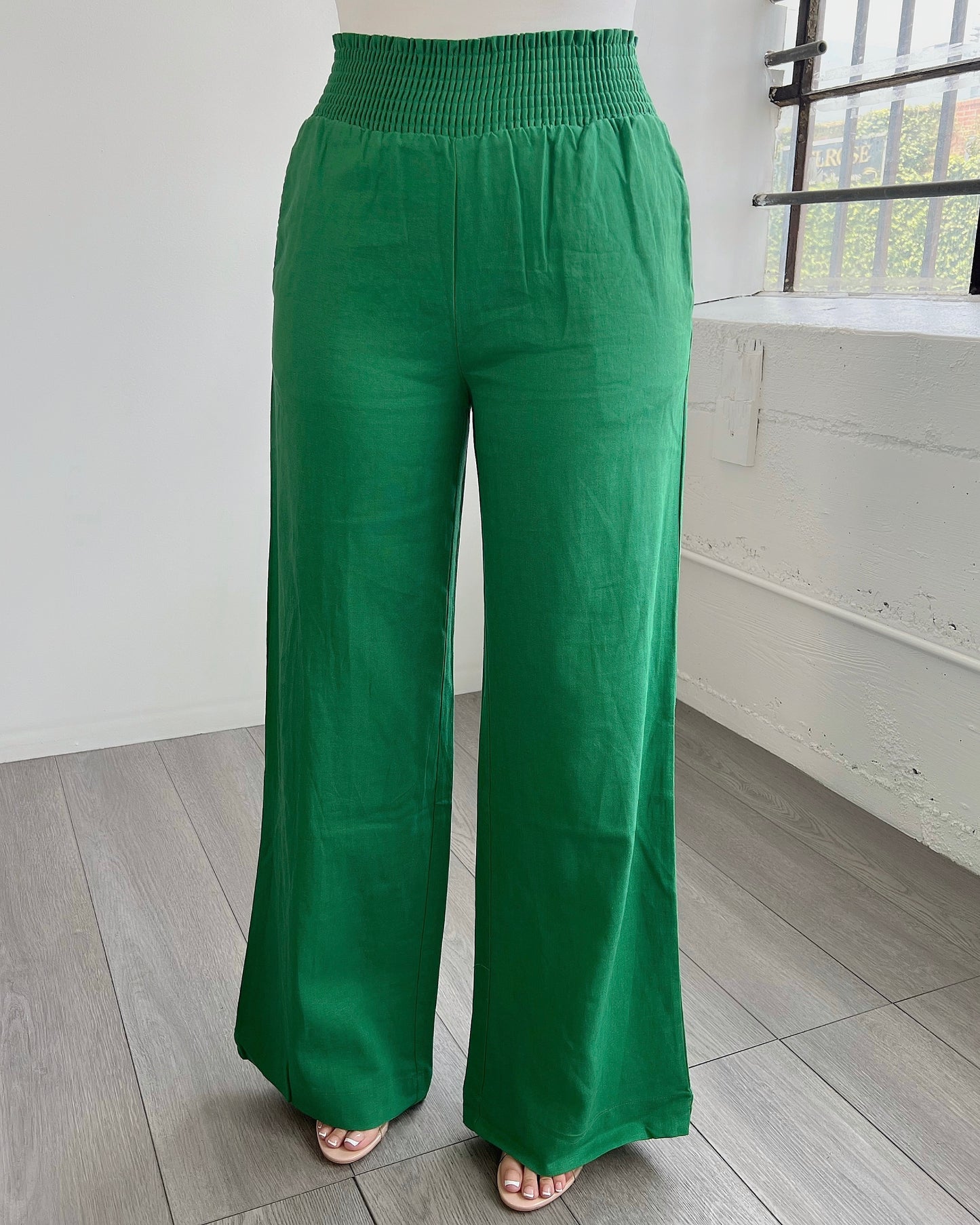 Kelly Green Linen Smocked Pants