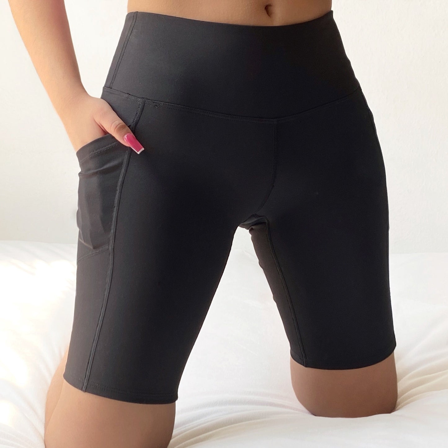 Workout Pocket Shorts - Black