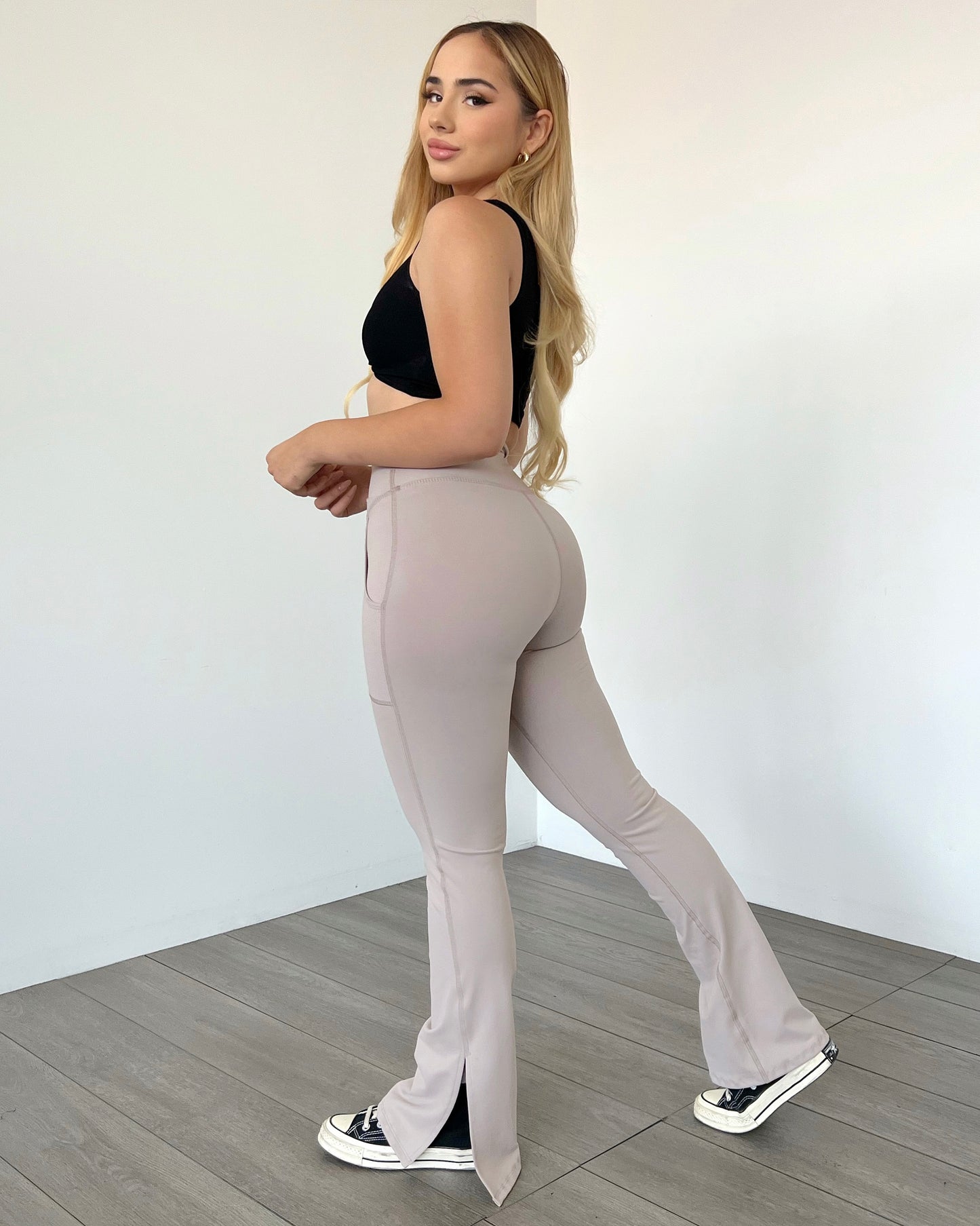 Sand Pocket Yoga Pants